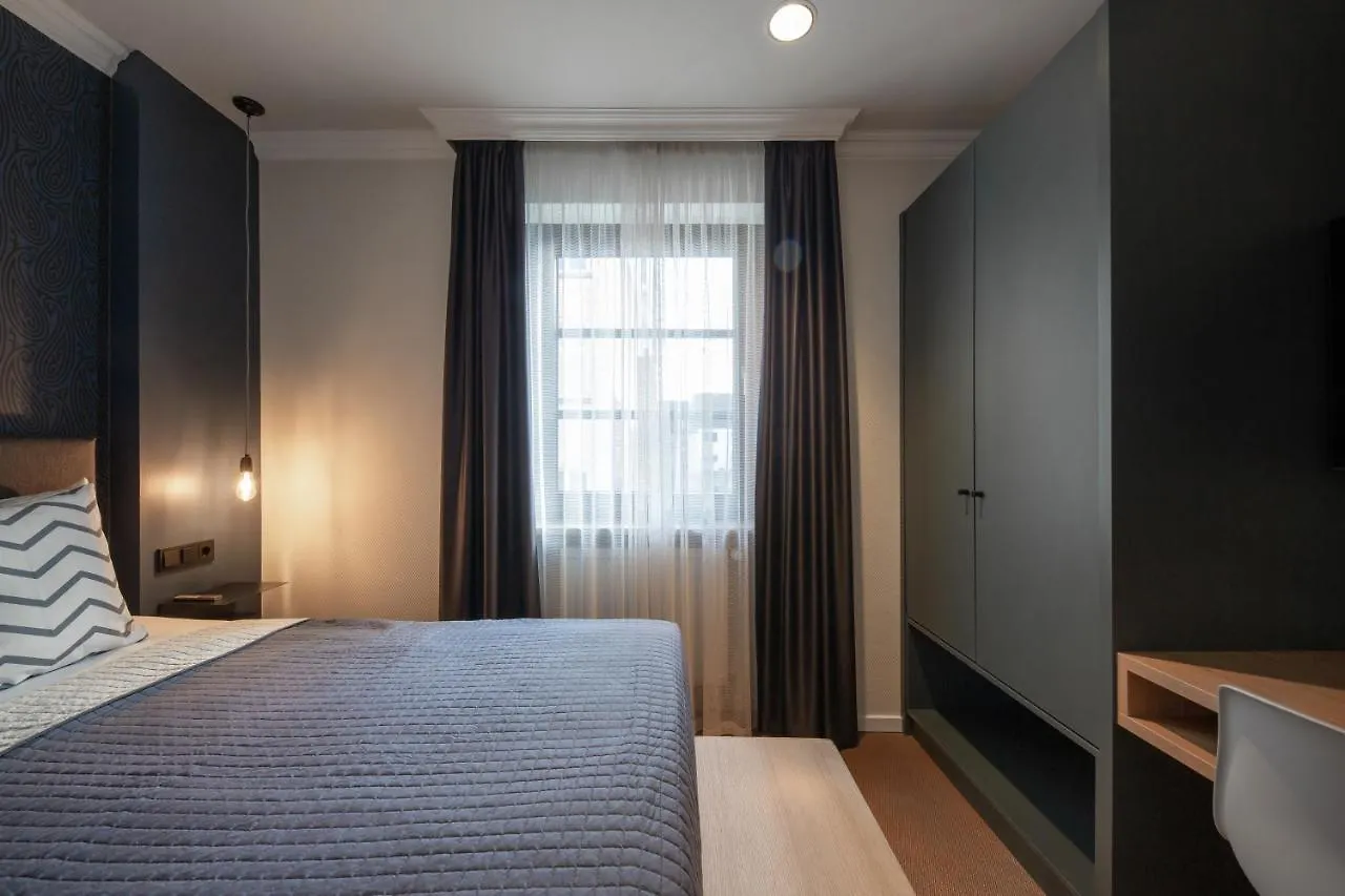 B-Hotel Dusseldorf